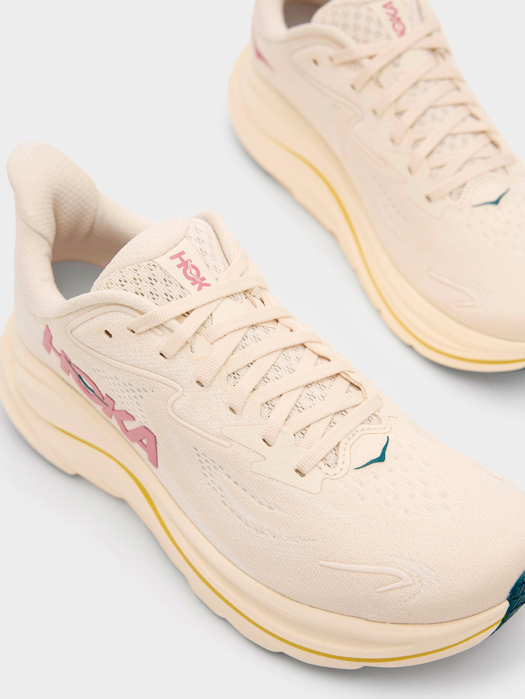 HOKA Women's Clifton 10 Running Shoe