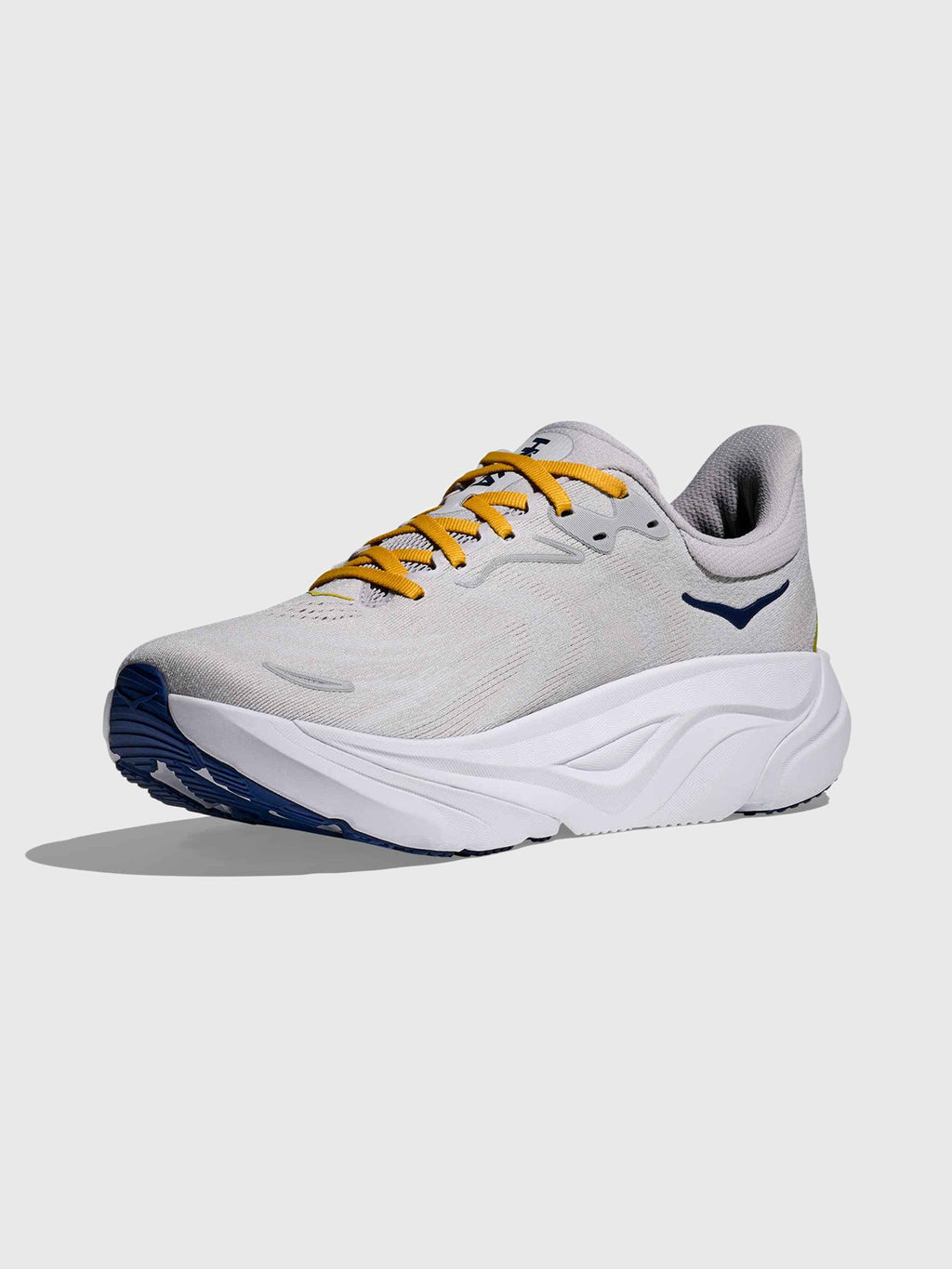 HOKA Men's Arahi 8 Running Shoe