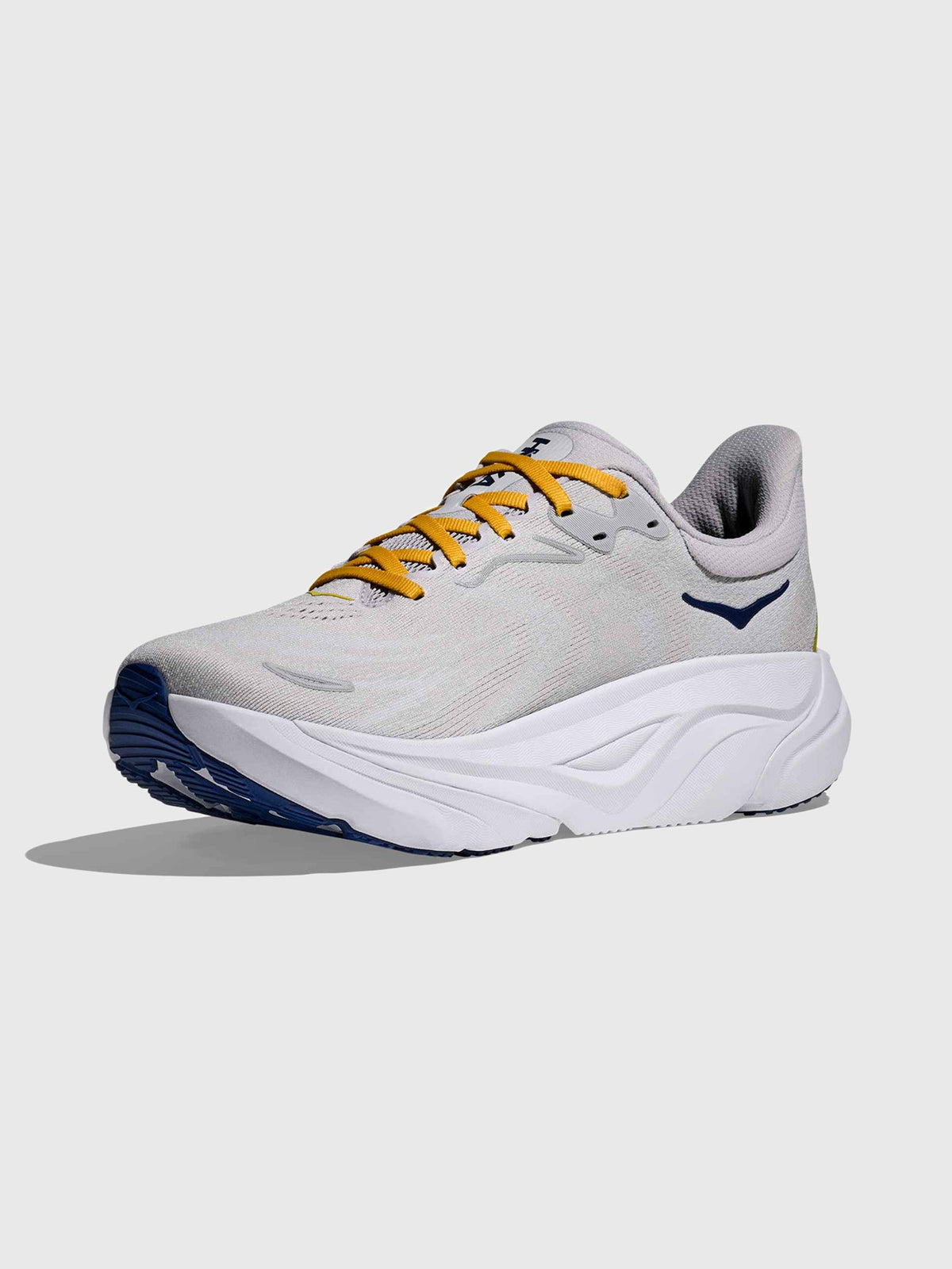 HOKA Men's Arahi 8 Running Shoe