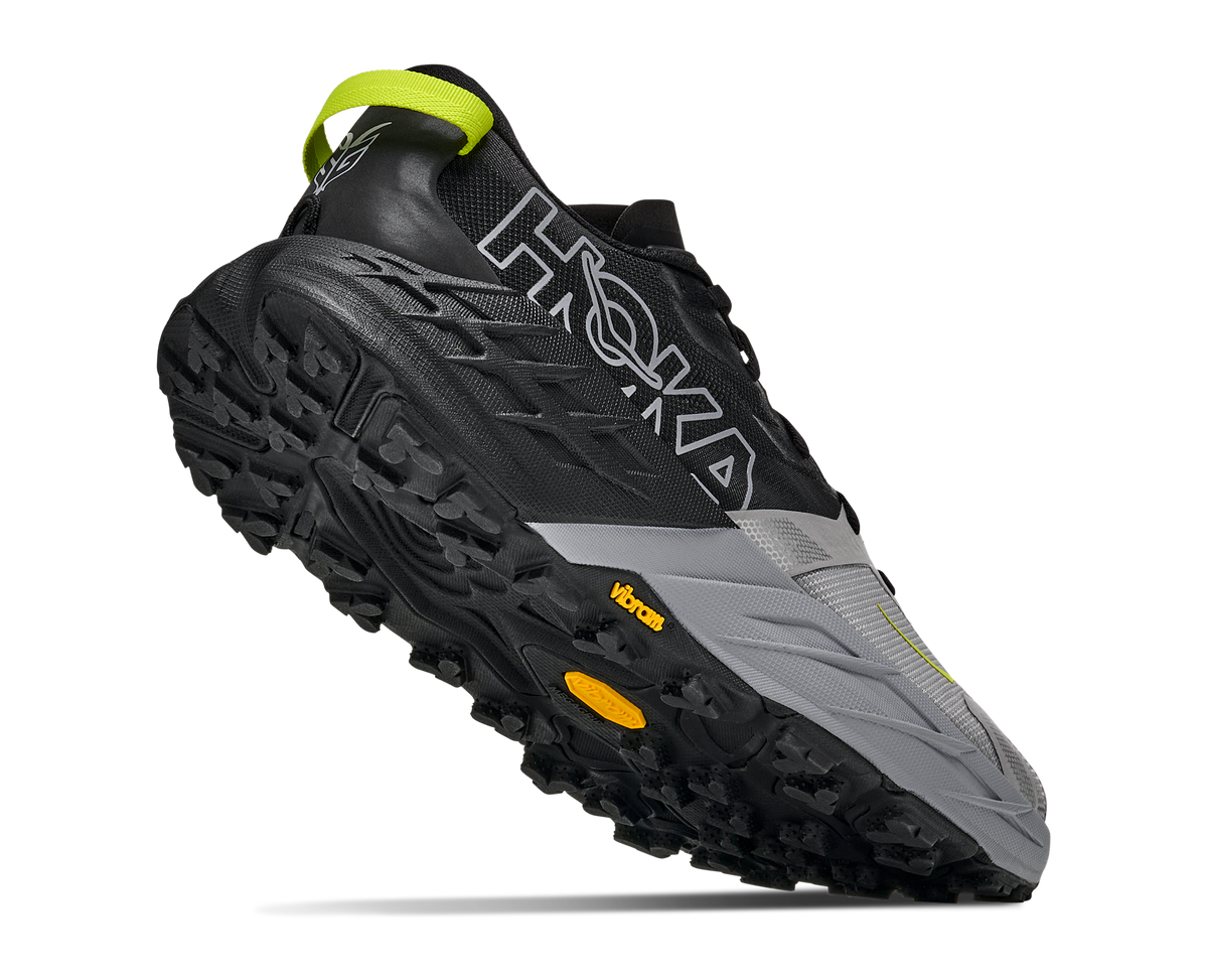 HOKA Men's Speedgoat 7 Running Shoes
