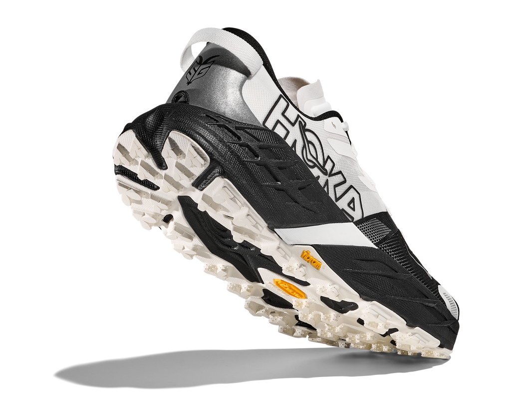 HOKA Men's Speedgoat 7 Running Shoes