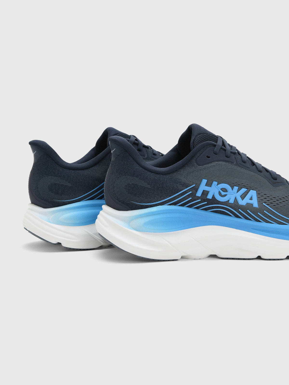 HOKA Men's Clifton 11 Running Shoe