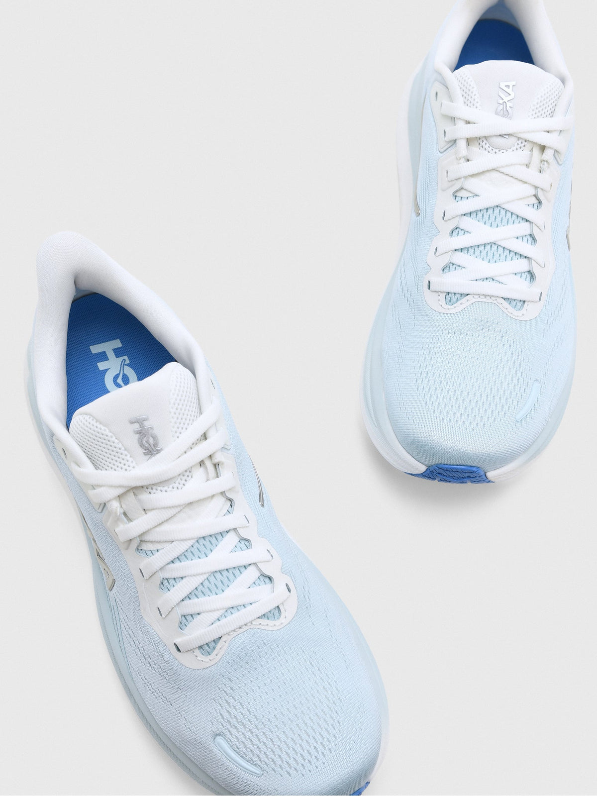 HOKA Women's Clifton 11 Running Shoe