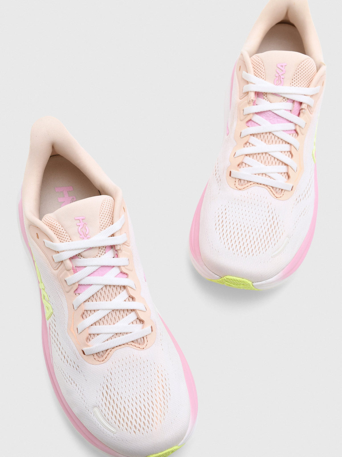 HOKA Women's Clifton 11 Running Shoe