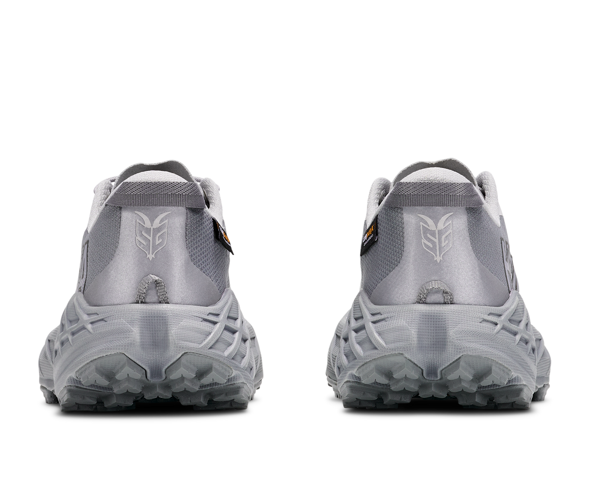 HOKA Women's Speedgoat 7 GTX Shoes